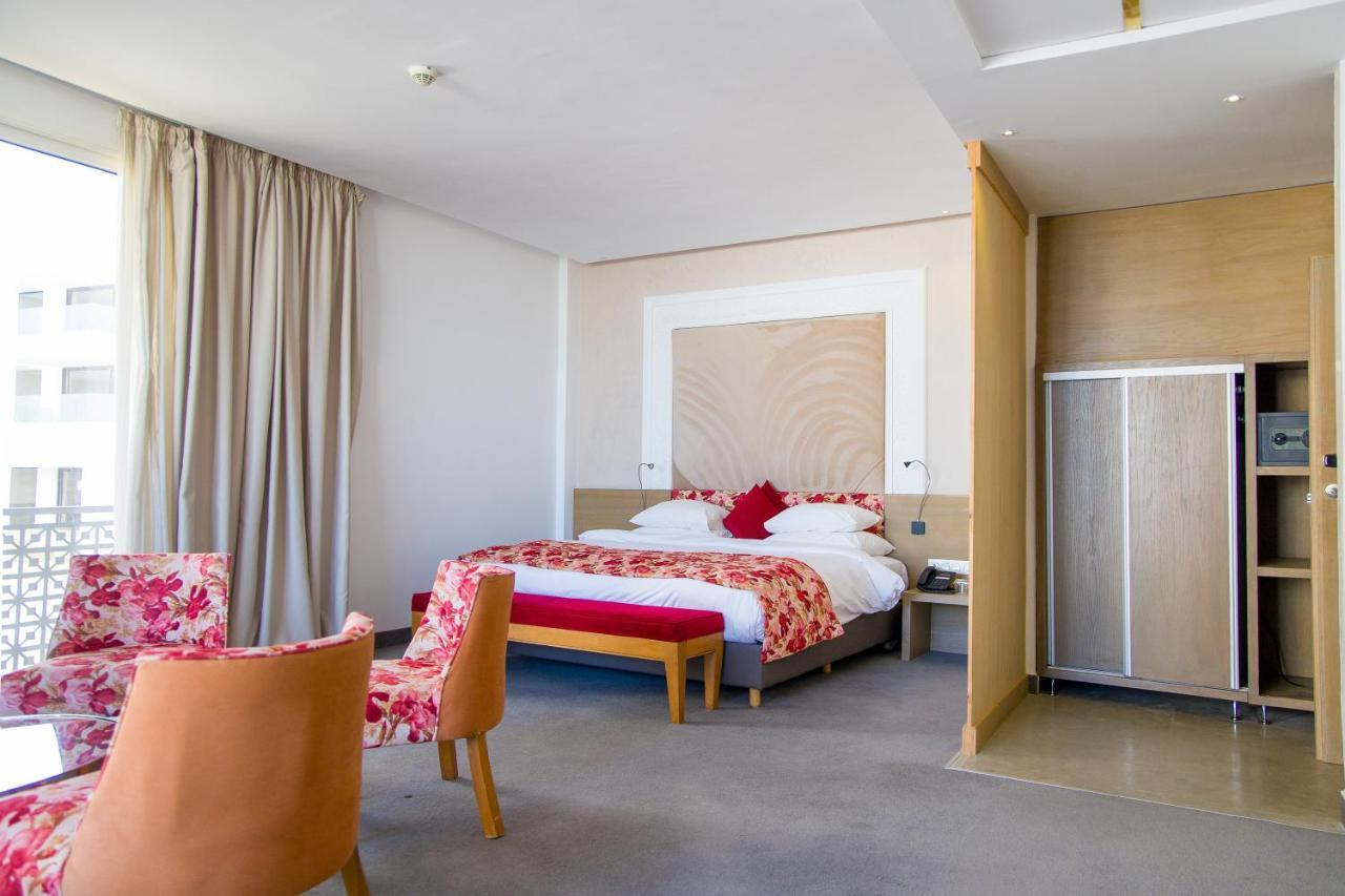 Mandarin Palace Hotel & Spa Танжер Екстер'єр фото A room at the hotel